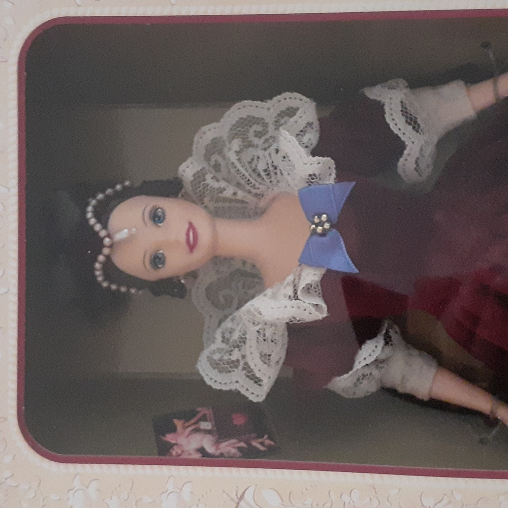 Barbie Vintage collectable 1996 Sentimental valentine barbie doll